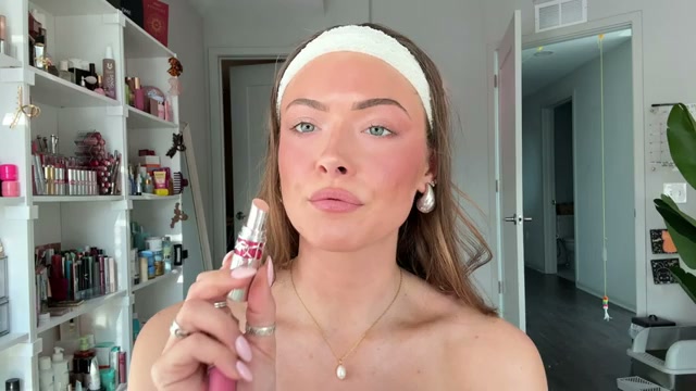 Prisma Glass Hydrating Lip Gloss with Squalane