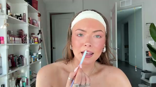 @kayla.ryan1 reviewing Kosas Infinite Hot Liner at 13:57 in a YouTube Shorts video