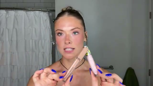 Revealer Super Creamy + Brightening Concealer