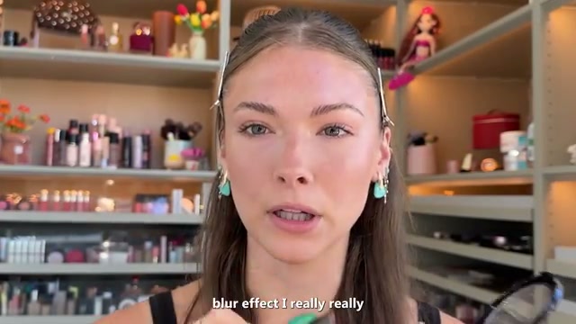 kayla.ryan1 mentioning NYX HD Finishing Powder at 09:57 in their YouTube video