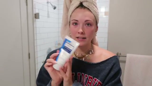 @kayla.ryan1 reviewing Panoxyl Panoxyl 10% Benzoyl Peroxide Maximum Strength Acne Foaming Wash at 02:19 in a YouTube Shorts video