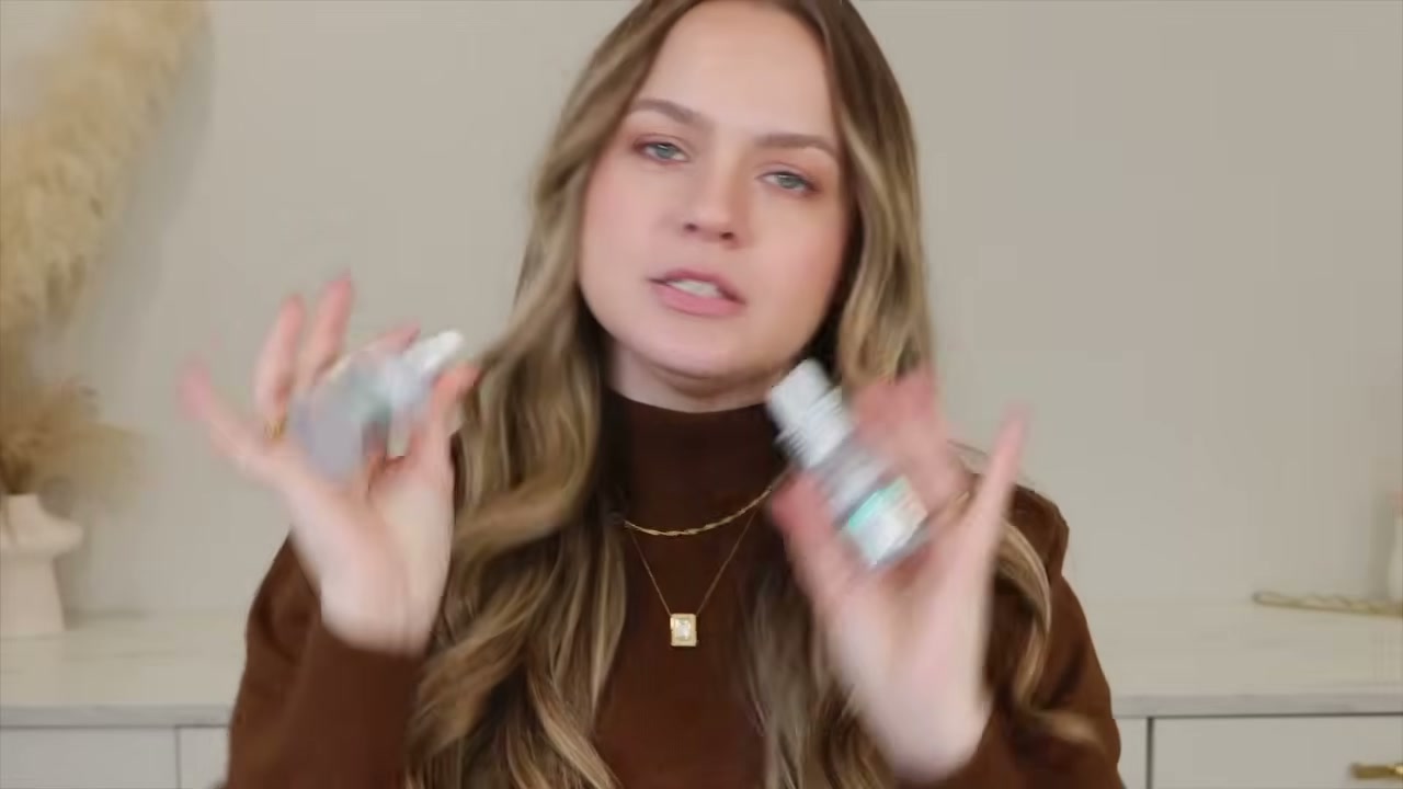 @kayleymelissa reviewing Avène Pdrn+ Hyaluronic Acid Capsule Serum at 23:32 in a YouTube Shorts video