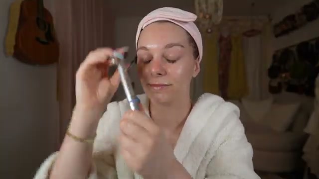 @kayliboyle reviewing Obagi Medical Brow Regrowth Product at 34:55 in a YouTube Shorts video