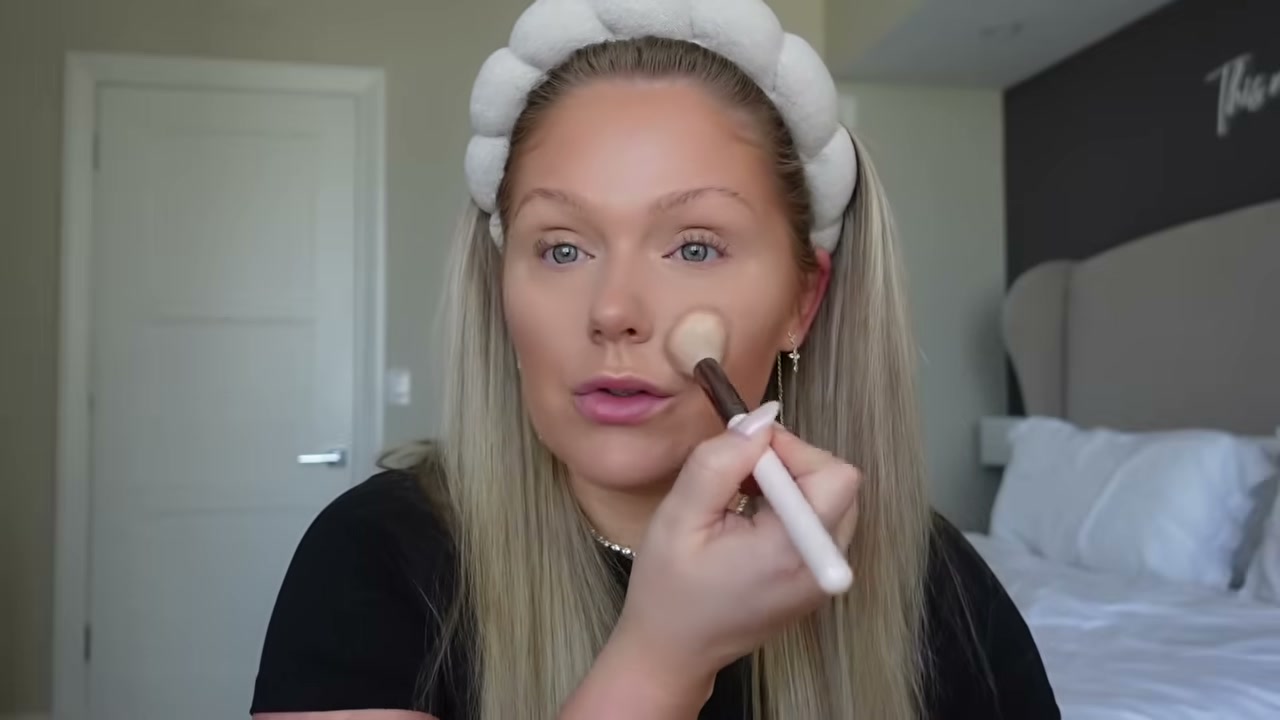 Under Eye Brightener Setting Powder