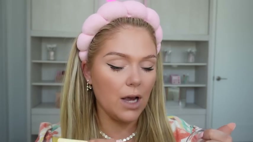 @kellystrack reviewing Milani Baked Blush at 11:59 in a YouTube Shorts video