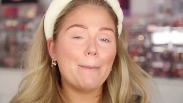 @kellystrack reviewing NYX Ultimate Warm Neutrals Palette at 09:45 in a YouTube Shorts video
