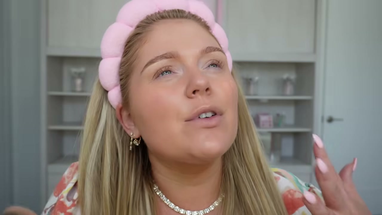 @kellystrack reviewing SHEGLAM Color Bloom Liquid Blush at 05:02 in a YouTube Shorts video