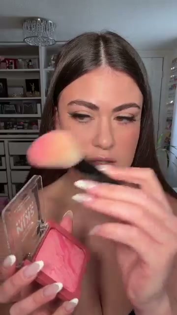@kendallalfred reviewing CoverGirl Baked Luminous Blush at 02:01 in a YouTube Shorts video