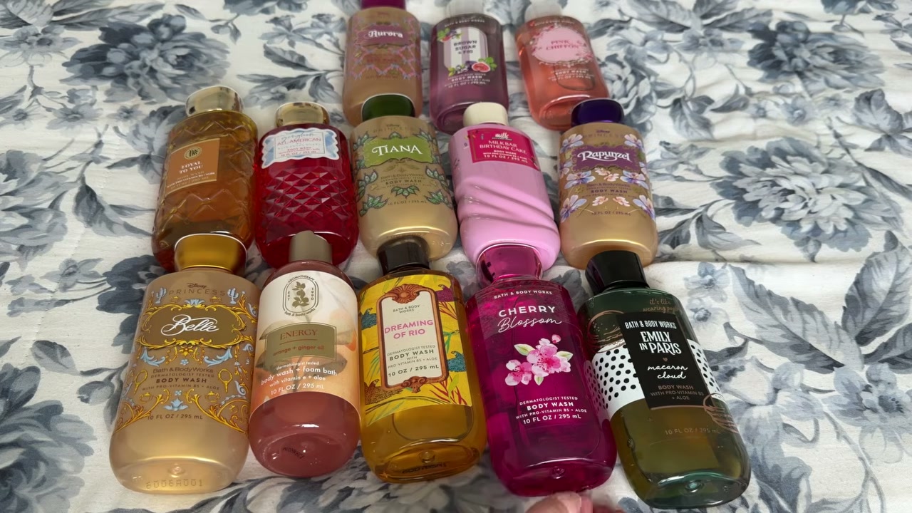 @laura.lavigne reviewing Bath & Body Works Cherry Blossom at 09:37 in a YouTube Shorts video