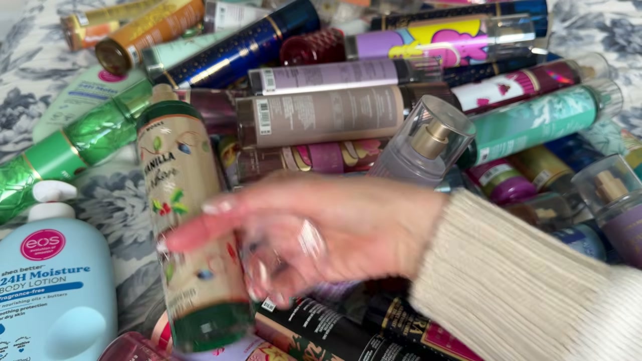 @laura.lavigne reviewing Bath & Body Works Cozy Vanilla Bourbon at 26:23 in a YouTube Shorts video