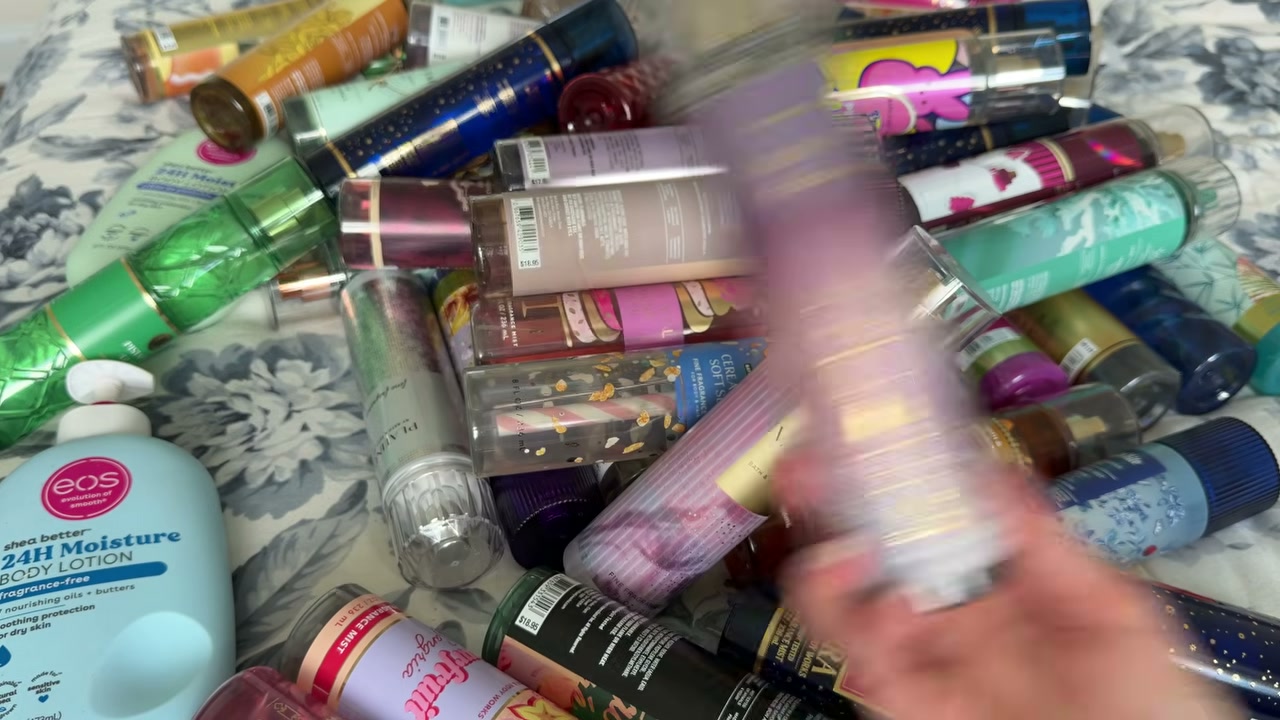 @laura.lavigne reviewing Bath & Body Works Glazed Pumpkin at 26:44 in a YouTube Shorts video