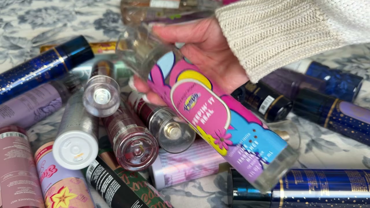 @laura.lavigne reviewing Bath & Body Works Marshmallow at 30:52 in a YouTube Shorts video