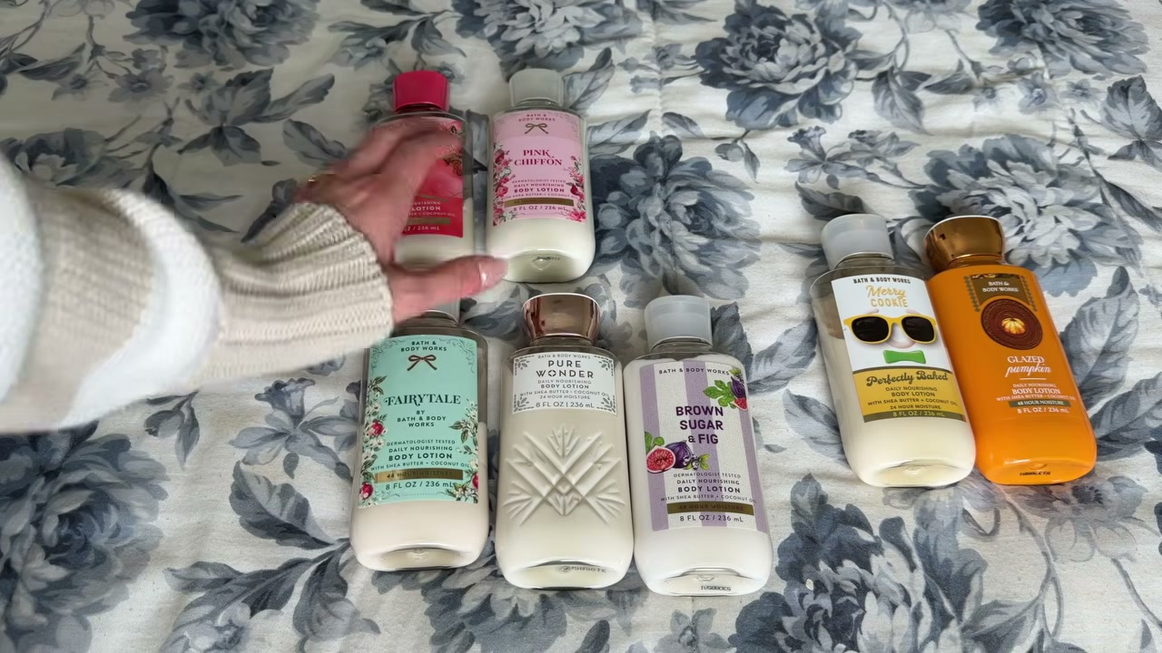 @laura.lavigne reviewing Bath & Body Works Pure Wonder at 06:02 in a YouTube Shorts video