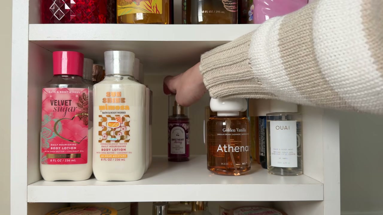 @laura.lavigne reviewing Bath & Body Works Sweetheart Cherry at 23:31 in a YouTube Shorts video