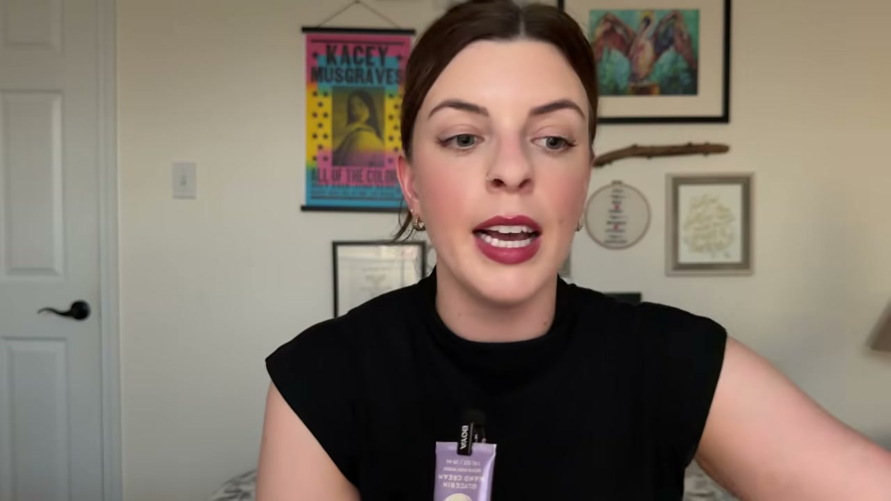 @laura.lavigne reviewing CoverGirl Simply Ageless Skin Perfector Essence at 21:32 in a YouTube Shorts video