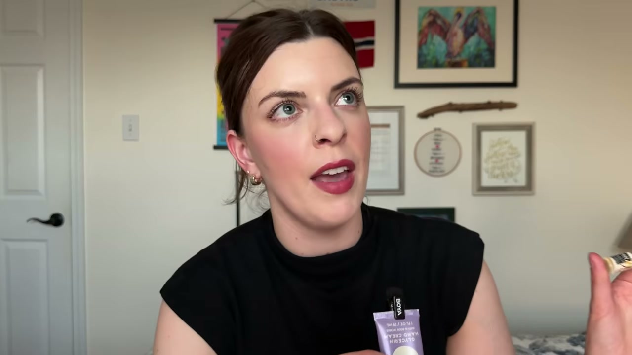 @laura.lavigne reviewing Nest Madagascar Vanilla Oil at 16:34 in a YouTube Shorts video