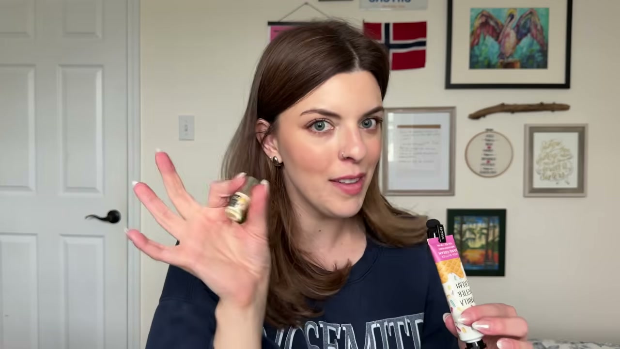 @laura.lavigne reviewing Nest Madagascar Vanilla Perfume Oil at 25:52 in a YouTube Shorts video