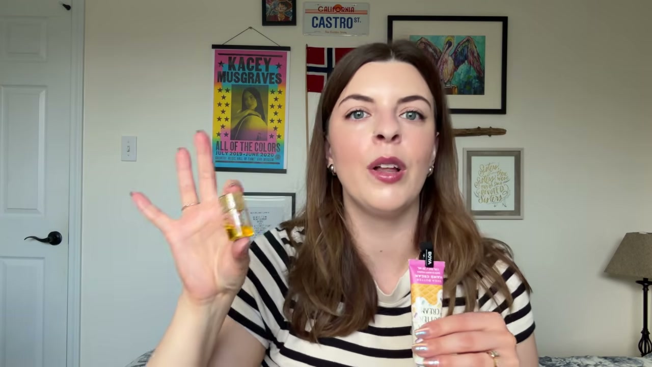 @laura.lavigne reviewing Olaplex No. 7 Bonding Oil at 13:45 in a YouTube Shorts video