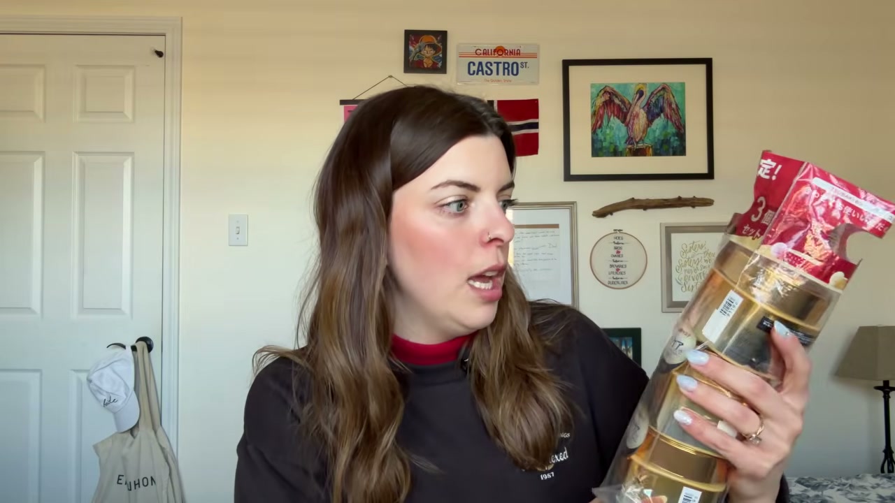 @laura.lavigne reviewing Sububaki Premium Hair Mask at 14:59 in a YouTube Shorts video