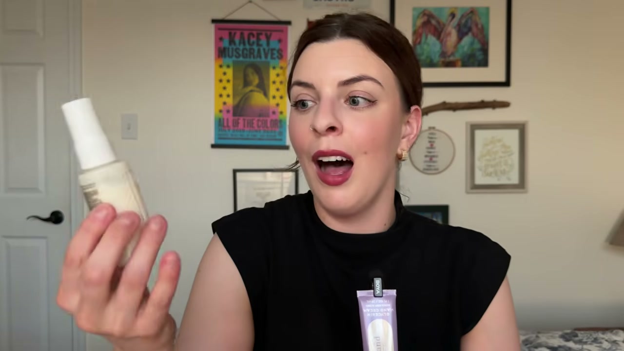 @laura.lavigne reviewing Way Leave-in Conditioner at 19:26 in a YouTube Shorts video