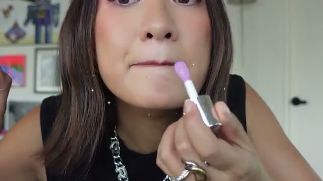 Loveshine Plumping Lip Oil Gloss