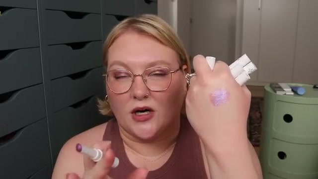 Jelly Much Eyeshadow Stick