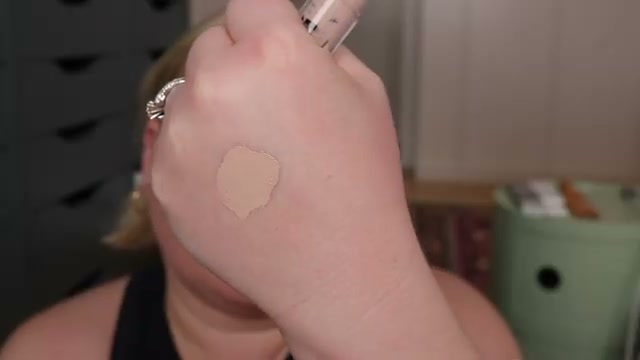 Main Match Crease-Proof Long-Wear Hydrating Concealer