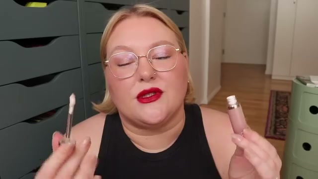 The Lip Volumizer