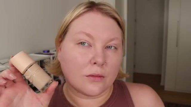 HD Skin Balancing and Perfecting Natural Finish Longwear Foundation