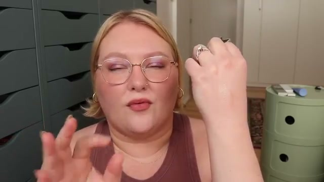 O!MEGA Shadow Gel Powder Eyeshadow