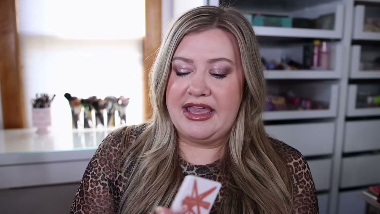 Fenty Cheeks Suede Powder Blush