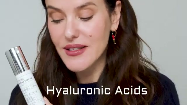 @lisaeldridge reviewing VT Cosmetics Reedle Shot 100 Serum at 28:37 in a YouTube Shorts video