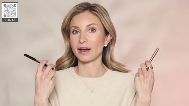 @lisajmakeup reviewing Charlotte Tilbury Lip Cheat Lip Liner at 26:42 in a YouTube Shorts video