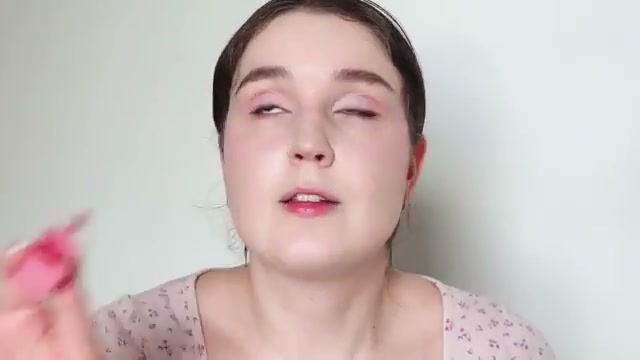 lucylivinyt mentioning Dasique Dasique Juicy Dewy Tint at 24:13 in their YouTube video