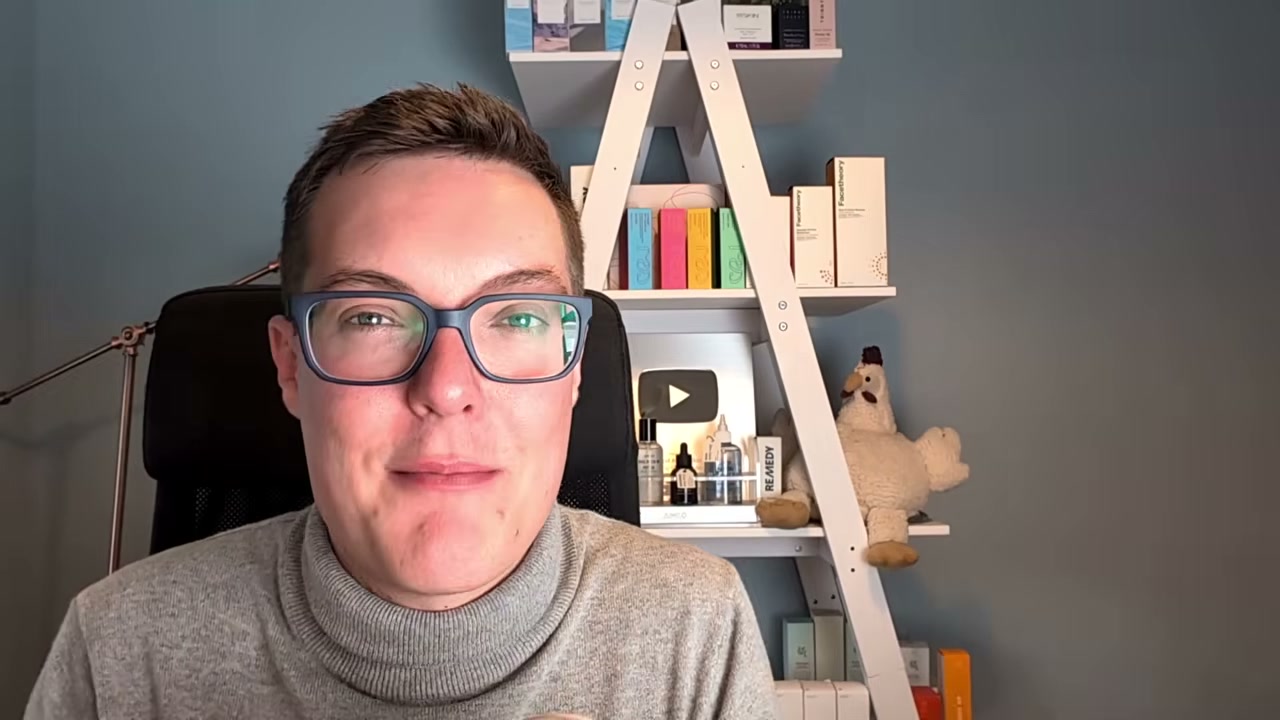 @madaboutskin reviewing Beauty of Joseon Ground Rice and Honey Glow Mask at 14:20 in a YouTube Shorts video