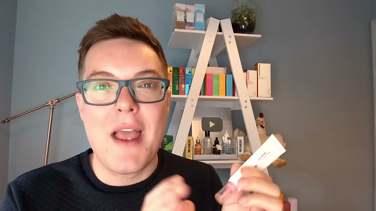 @madaboutskin reviewing Torriden Cellmazing Firming Eye Cream at 03:32 in a YouTube Shorts video