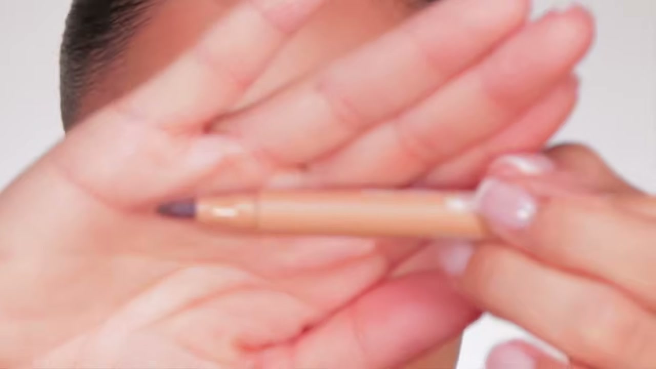 Outlast Lipstain