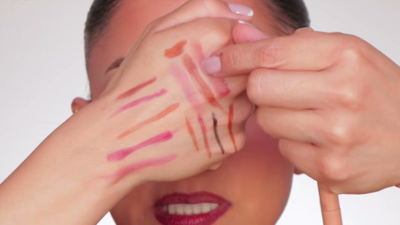 Lip Contour Stain