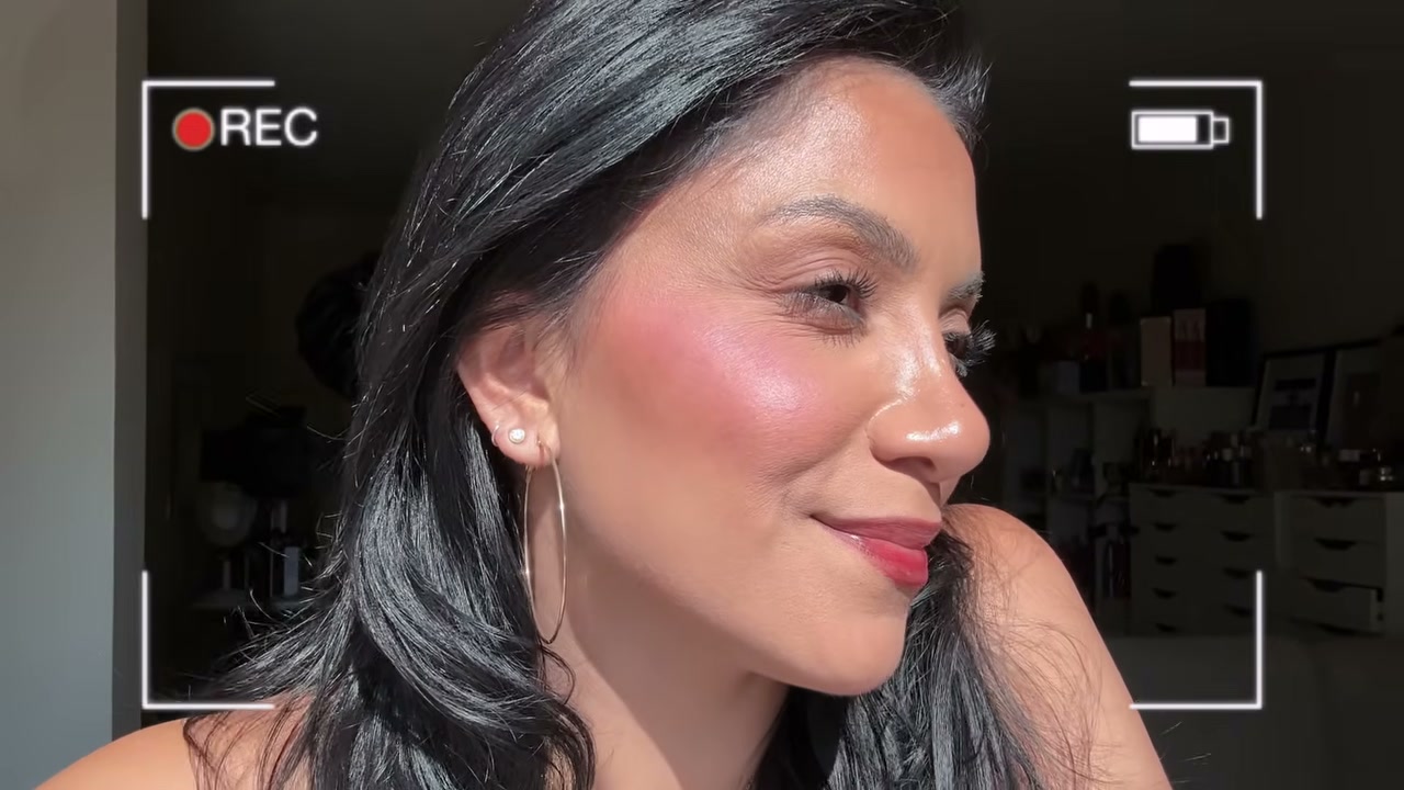 Insatiable Longwearing Liquid Blush