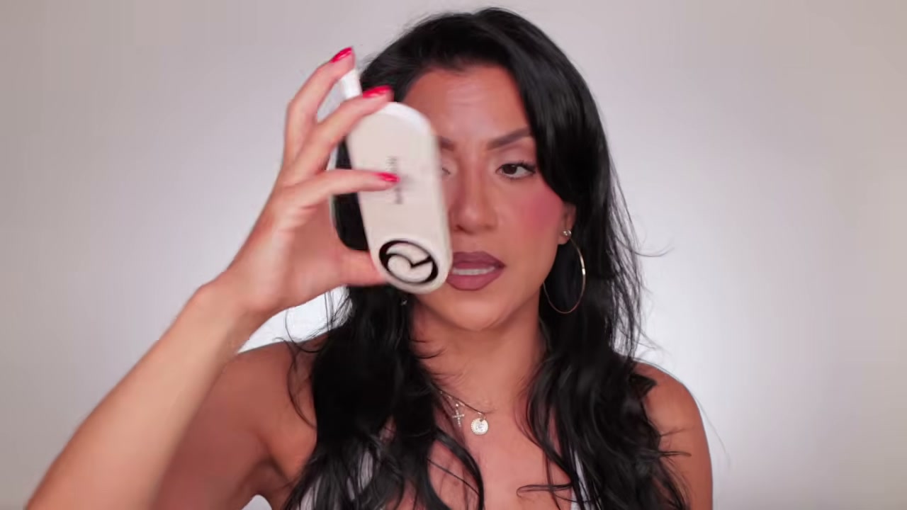 @magdalinejanet reviewing Rare Beauty Essentials Neutral Palette at 12:40 in a YouTube Shorts video