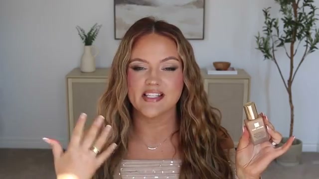 Double Wear Stay-in-Place Longwear Matte Foundation