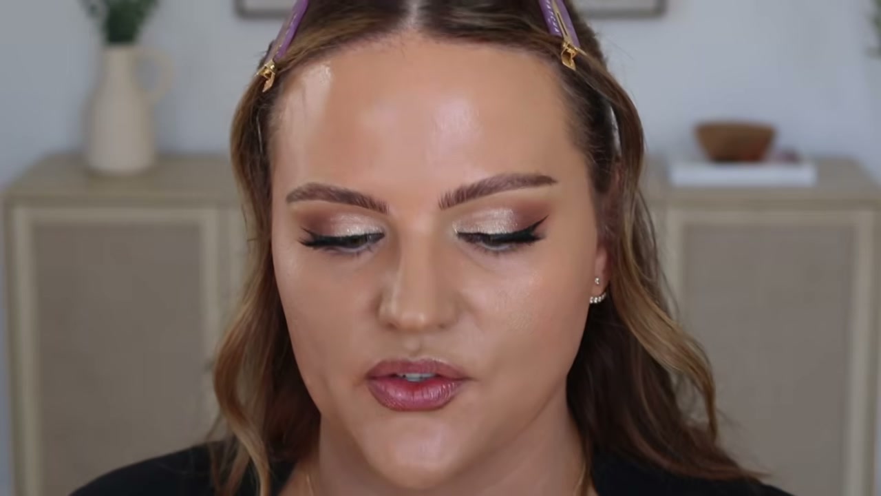 No Limits Cream Bronzer and Contour Stick