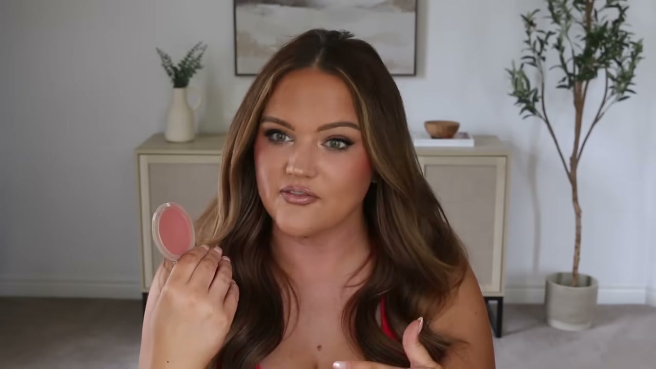 @makeupbycheryl reviewing No Makeup Makeup Blush and Lip Color at 36:19 in a YouTube Shorts video