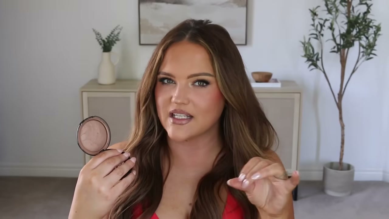 @makeupbycheryl reviewing Saie Baked Bronzer at 09:46 in a YouTube Shorts video