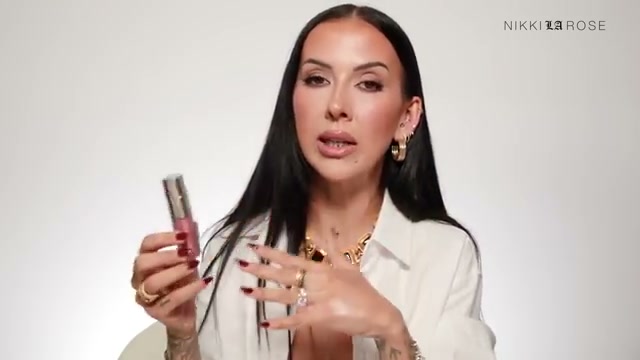 makeupbynikkilarose mentioning L'Oréal Plump Ambition Hyalon Lip Oil at 33:22 in their YouTube video