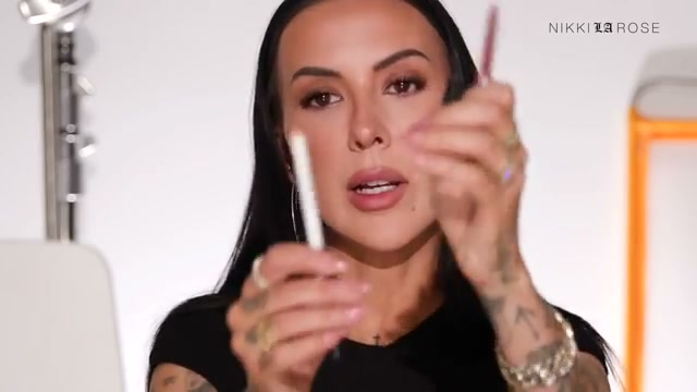 Blurfiller Blurring Lip Contour
