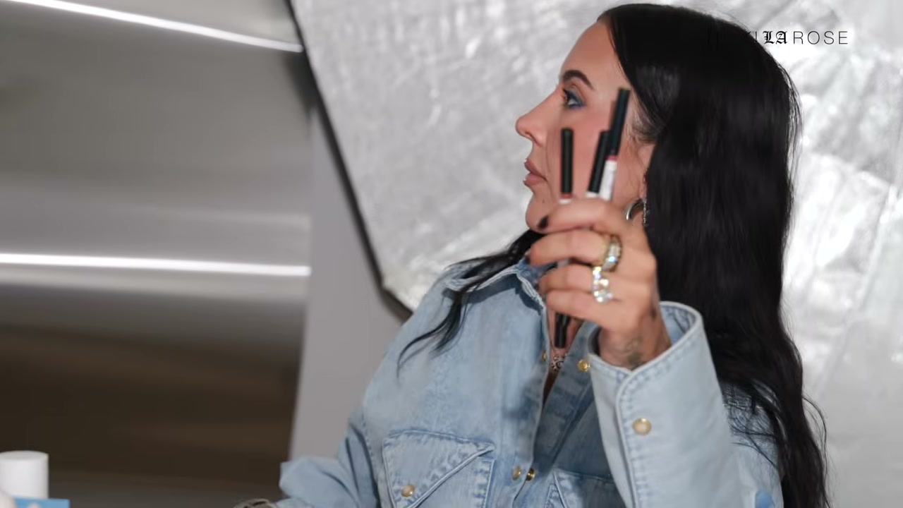 @makeupbynikkilarose reviewing MAKEUP BY MARIO Lip Liner at 10:27 in a YouTube Shorts video
