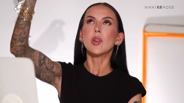 @makeupbynikkilarose reviewing Milani Make It Last Original Setting Spray at 45:14 in a YouTube Shorts video