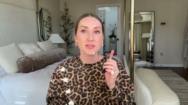 Le Rouge Duo Ultra Tenue Ultrawear Liquid Lip Colour