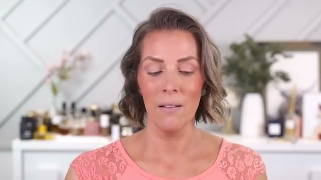 Les Beiges Sheer Healthy Glow Highlighting Fluid